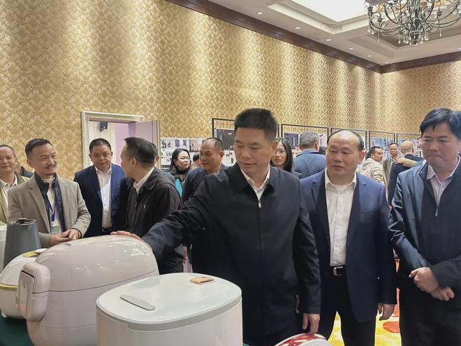 电创新设计大赛圆满收官J9国际集团廉江智能家(图3)